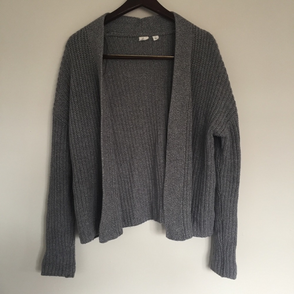 ✨ GAP Thick Grey Cardigan